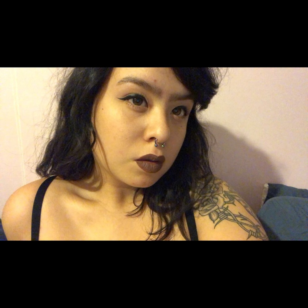 Meet your Posher, Sienna